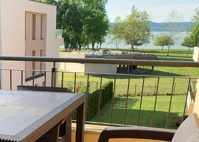 Liviapartman Lelle Apartahotel 3*